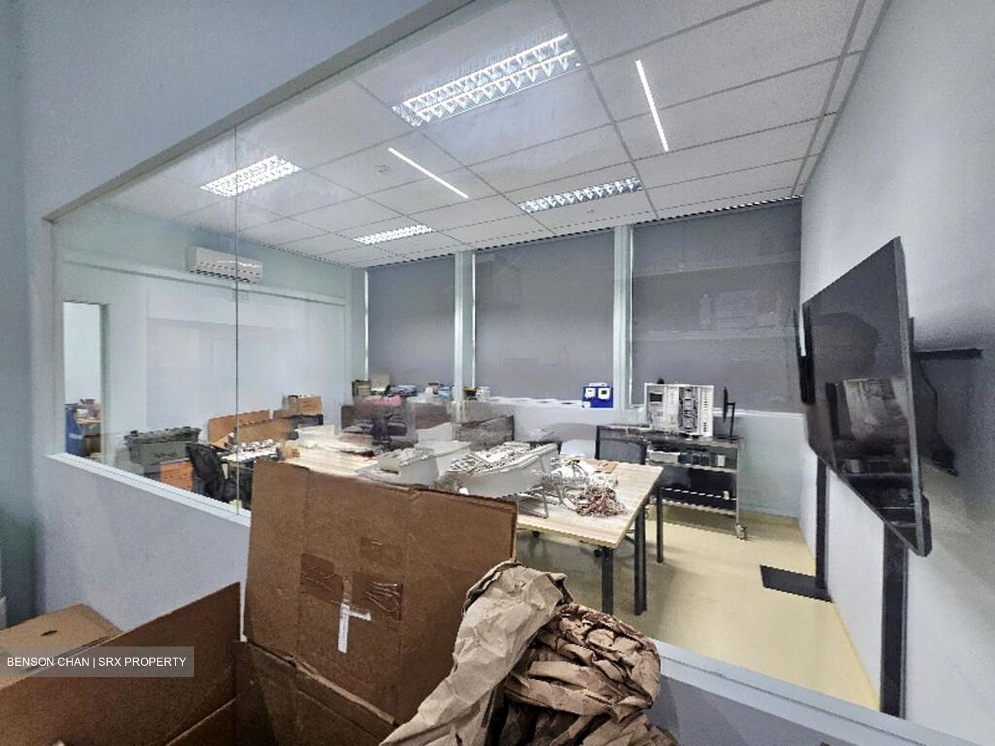 Lian Cheong Industrial Building (D19), Factory #477627791